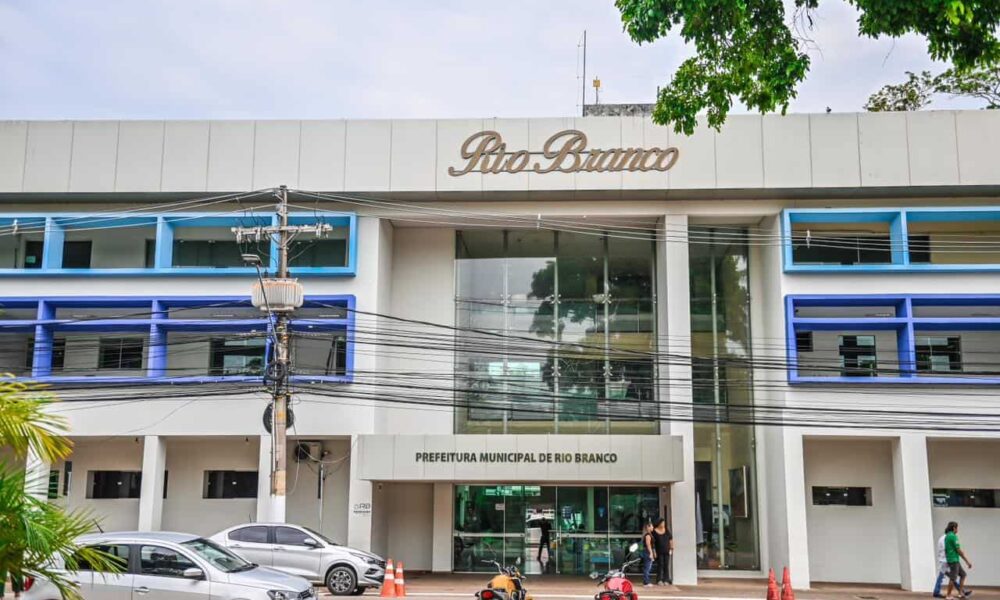 Prefeitura de Rio Branco anuncia ponto facultativo na sexta-feira