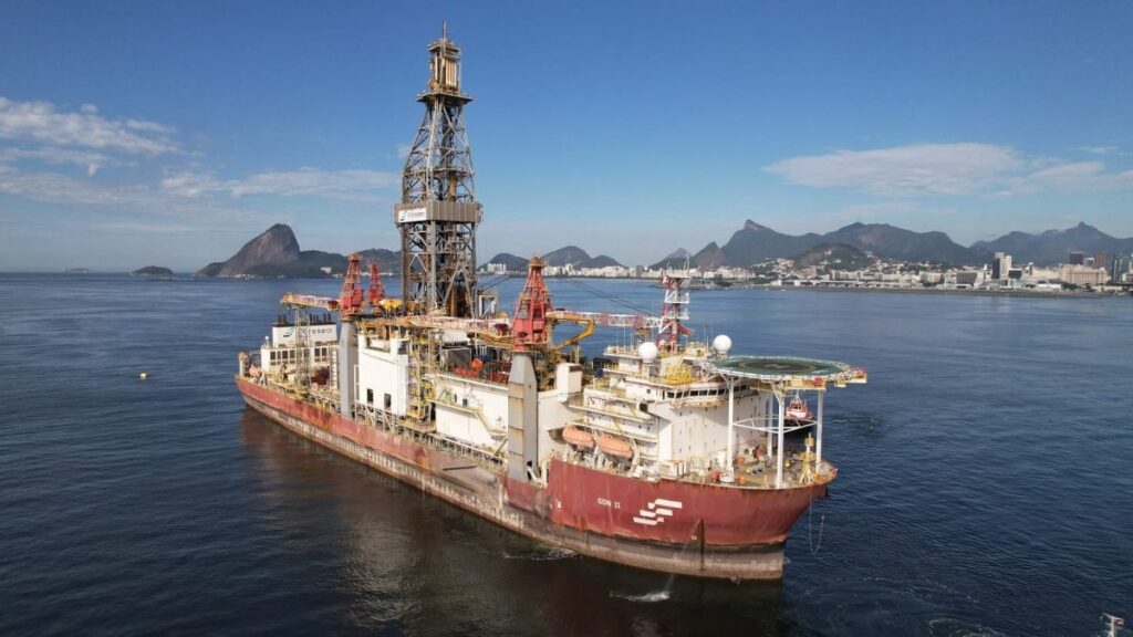 Tarifas de 50% Impactam Mercado de Petróleo e Relações Comerciais entre Brasil e EUA Imagem do artigo