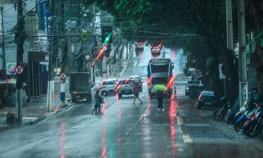 Acre: Fim de Semana com Calor e Risco de Chuvas Intensas Imagem do artigo
