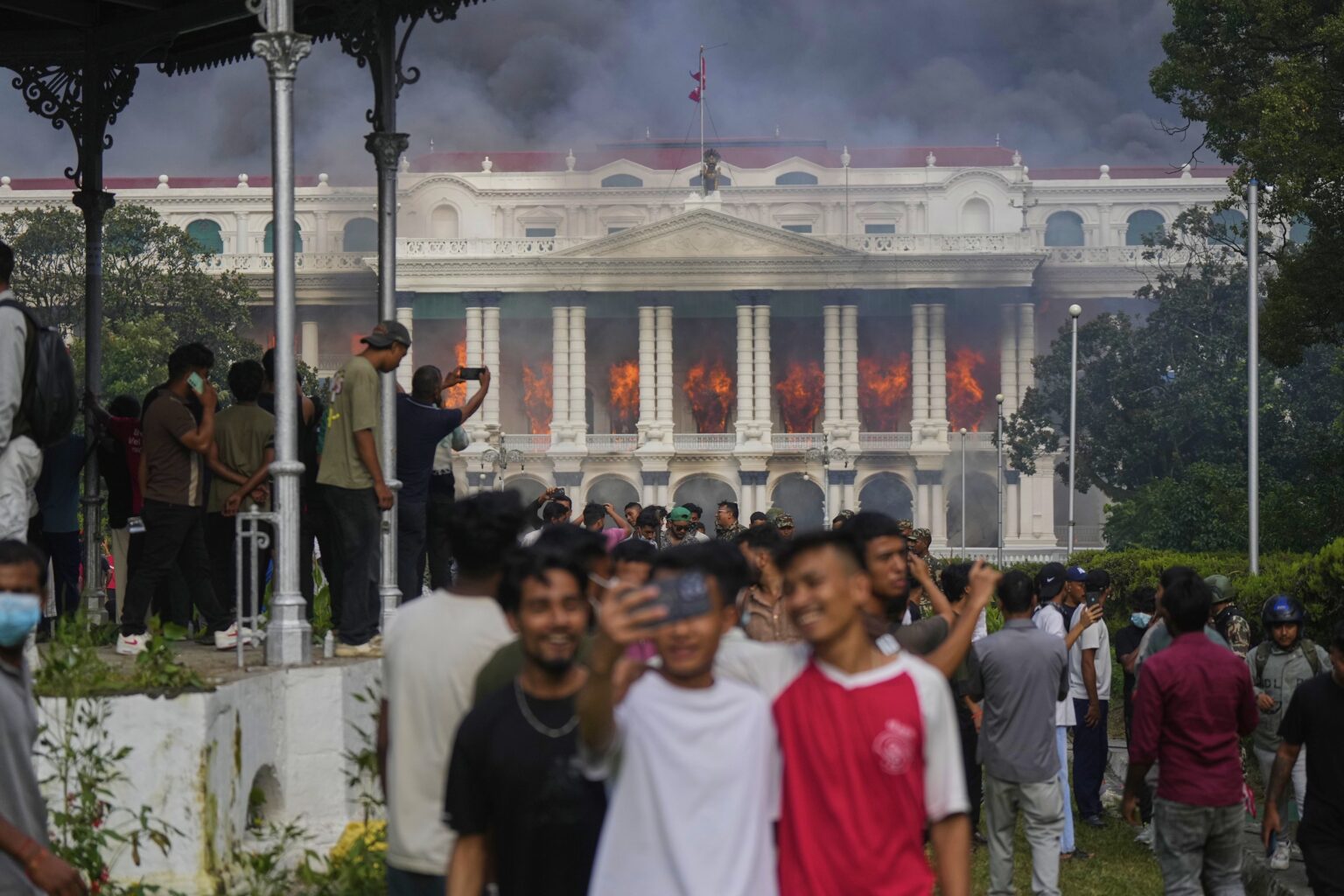 Geração Z: A Revolução Global dos Protestos em 2025 Imagem do artigo