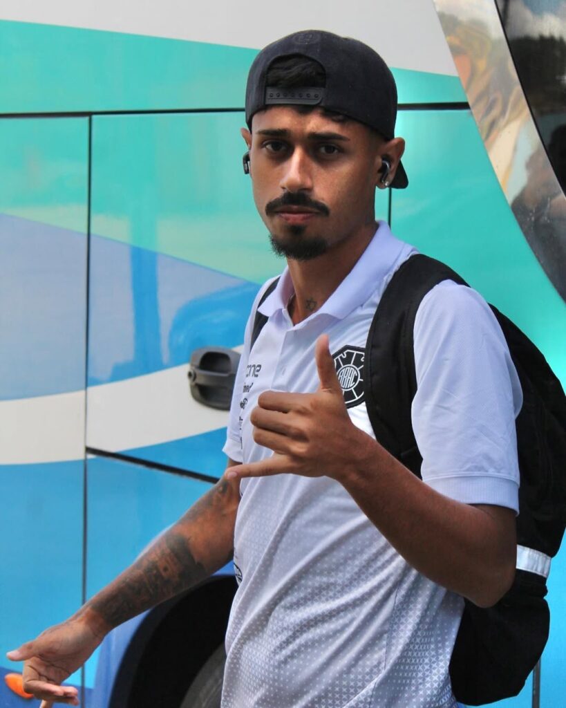 Humaitá Reforça Elenco com Volante Ex-Portuguesa-SP e Define Novos Membros da Comissão Técnica Humaitá Reforça Elenco com Volante Ex-Portuguesa-SP e Define Novos Membros da Comissão Técnica