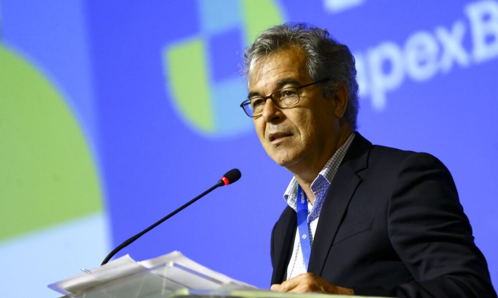 O Tabu de 'Descer um Degrau' na Política do Acre e a Possível Ausência de Jorge Viana na Disputa ao