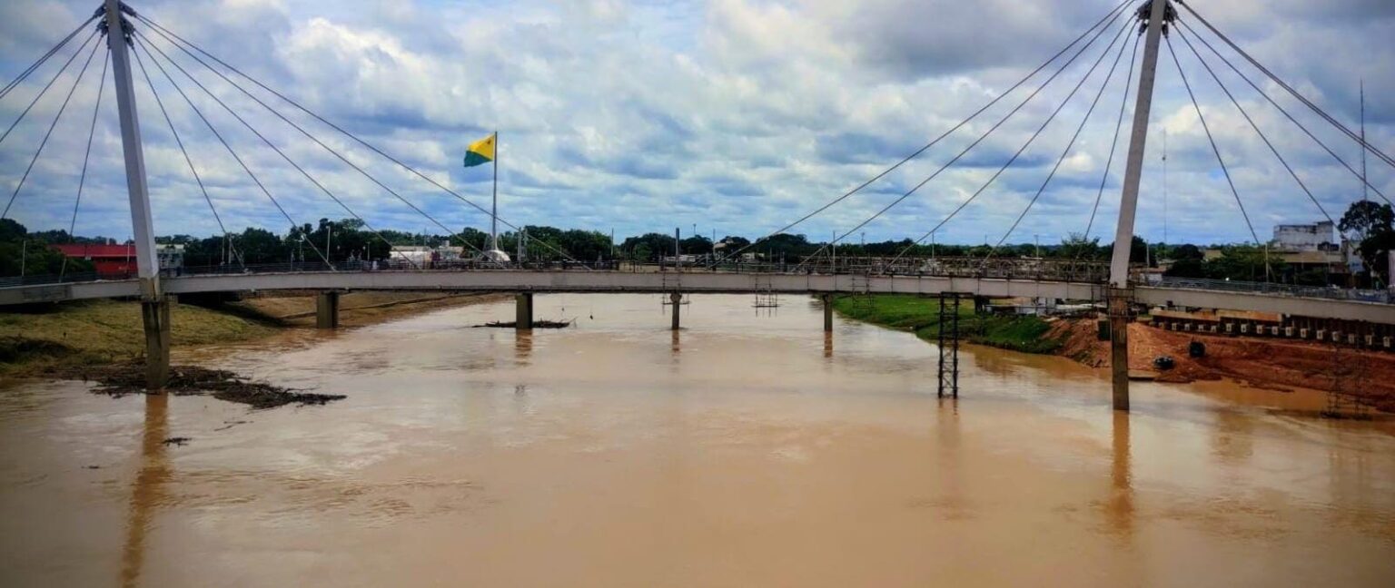 Rio Acre Inicia Vazante Gradual Após Marcar 11,07 Metros em Rio Branco