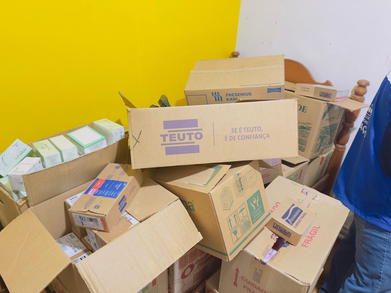 Idoso é Detido por Desvio de Medicamentos da Saúde Pública no Acre