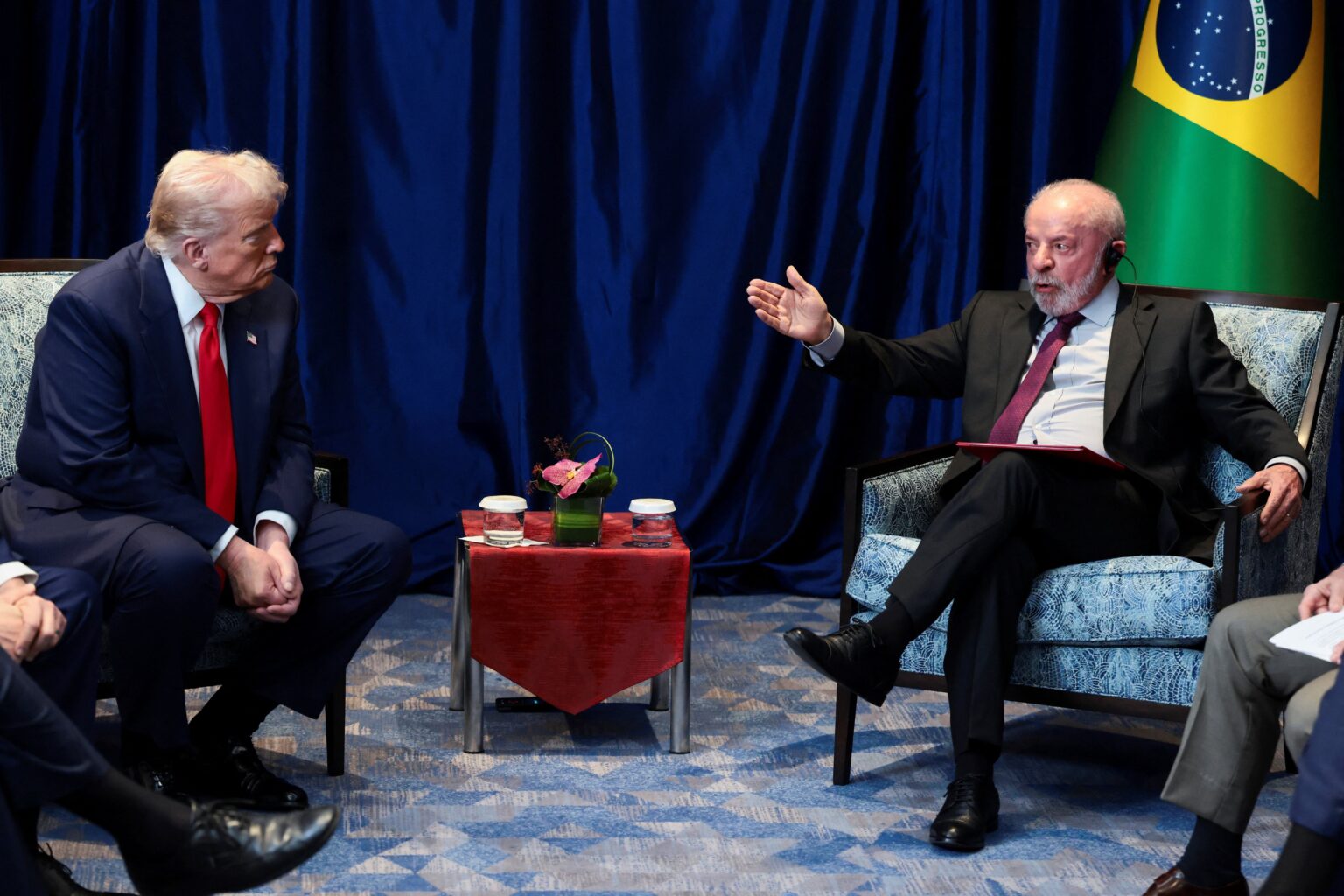 Lula Dialoga com 14 Chefes de Estado em Cenário Internacional Conturbado Lula Dialoga com 14 Chefes de Estado em Cenário Internacional Conturbado