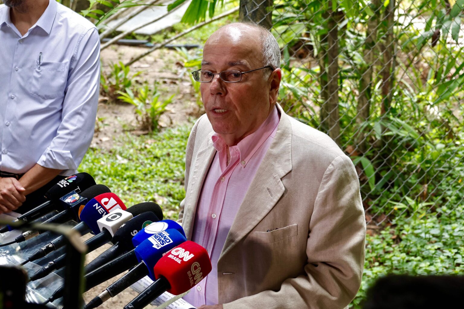 Mauro Vieira e Marco Rubio: Diálogo Focado em Comércio e Segurança