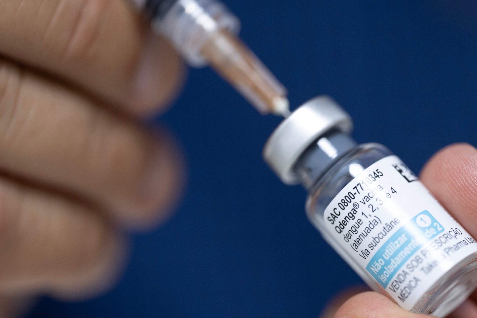 Ministério da Saúde Expande Vacinação Contra Dengue para Adolescentes com a QDenga