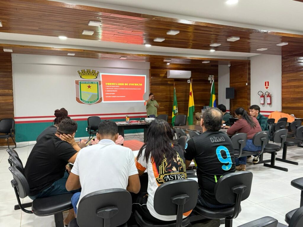Oficina de Projetos Culturais em Assis Brasil: Impulsionando a Cultura Local