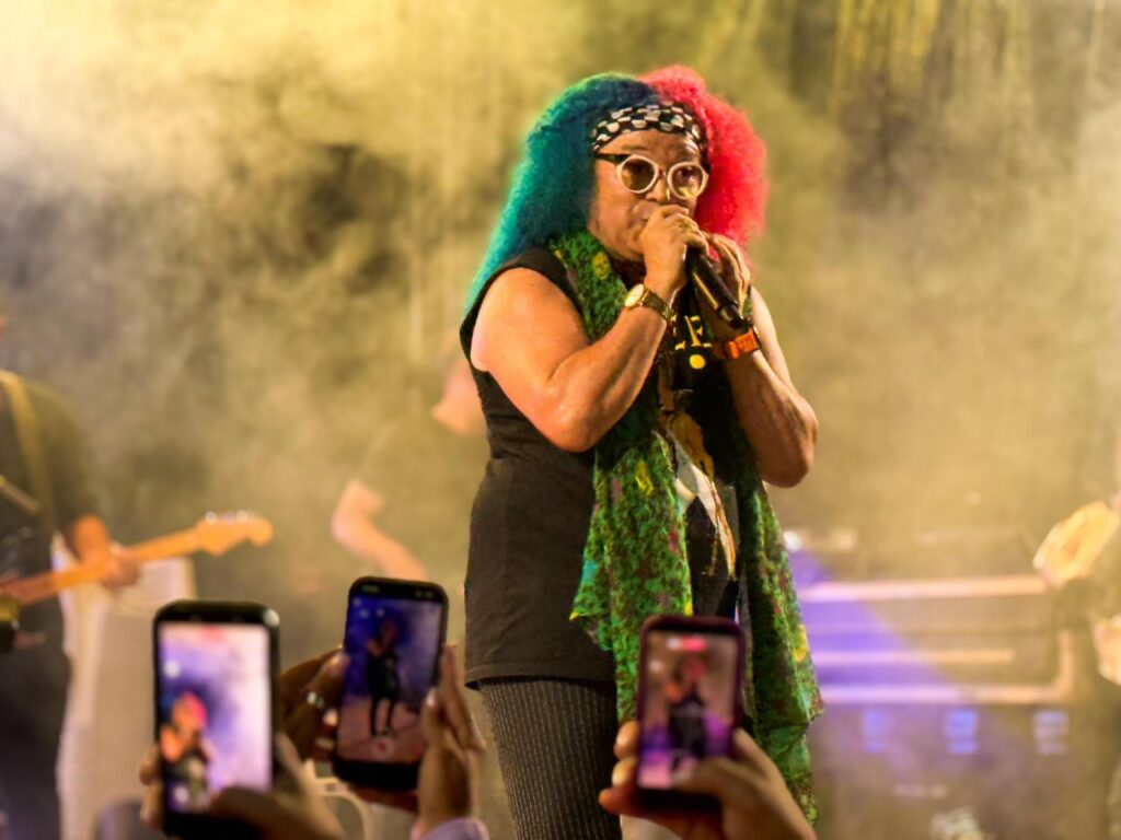 Wanderley Andrade Encanta com Mistura de Brega, Rock e Sertanejo em Show Memorável em Xapuri Wanderley Andrade Encanta com Mistura de Brega, Rock e Sertanejo em Show Memorável em Xapuri