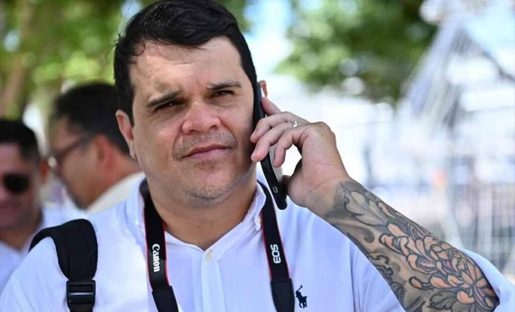 A Política da Conveniência: Reflexões sobre o Jornalismo no Acre