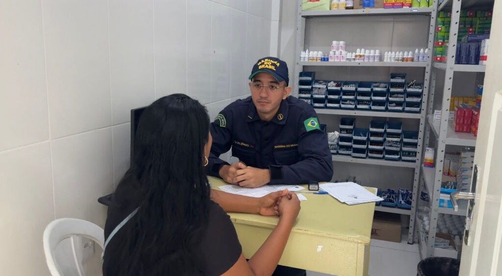 Operação Ícaro: Navio Hospitalar Atende à Saúde em Localidades Isoladas do Jordão Operação Ícaro: Navio Hospitalar Atende à Saúde em Localidades Isoladas do Jordão