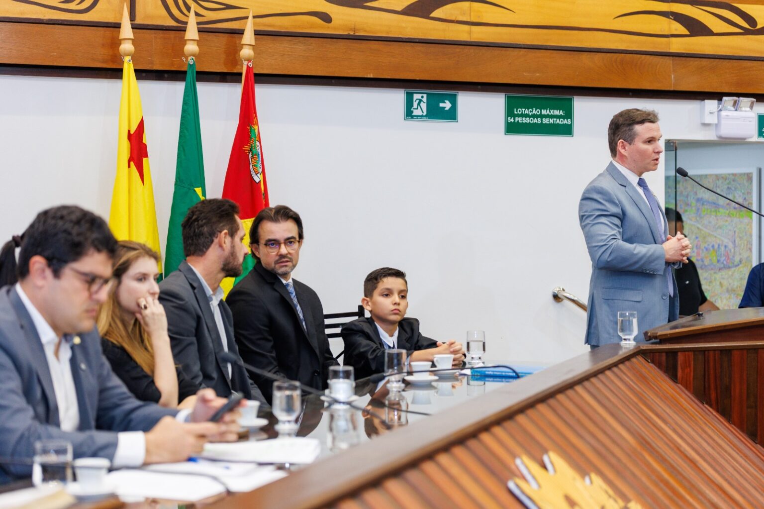ECA Digital: Juiz Realça Importância da Lei em Audiência Pública no Acre ECA Digital: Juiz Realça Importância da Lei em Audiência Pública no Acre