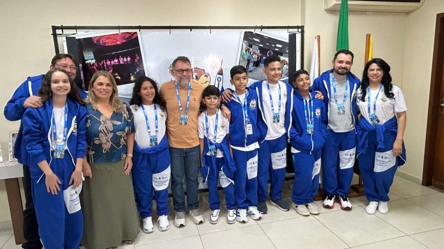 Comitiva Acreana Parte em Intercâmbio Educativo com Disney e NASA