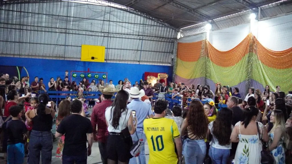 Colégio AME realiza animada festa junina reforçando a cultura brasileira no ensino