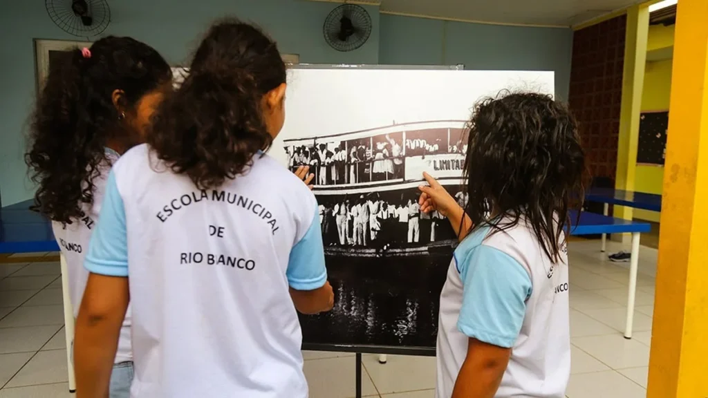 Projeto em Rio Branco ensina história, cultura e turismo para alunos da rede municipal