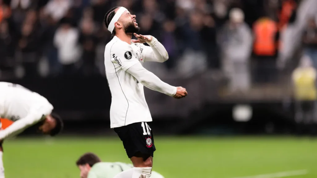 Marcelo Paz projeta definição sobre permanência de Memphis Depay no Corinthians Marcelo Paz projeta definição sobre permanência de Memphis Depay no Corinthians