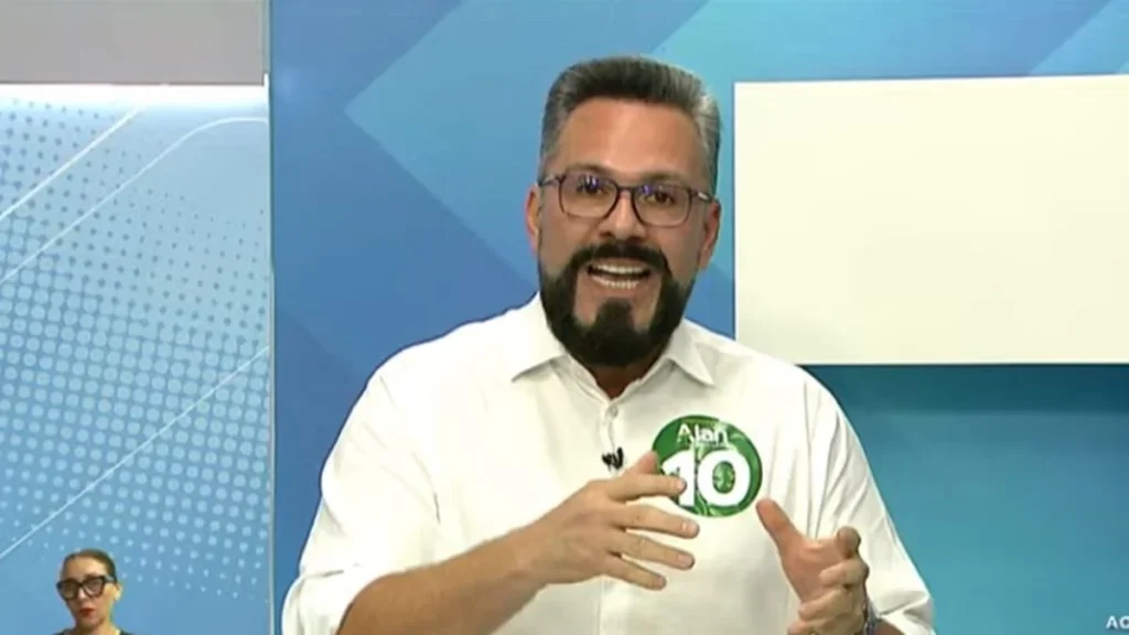 Alan Rick questiona diploma de Mailza e debate desafios da educação no Acre