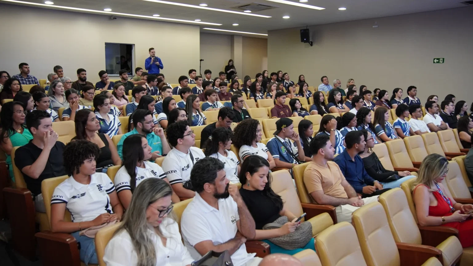 Fecomércio-AC promove debate sobre economia e turismo sustentável no Acre Fecomércio-AC promove debate sobre economia e turismo sustentável no Acre