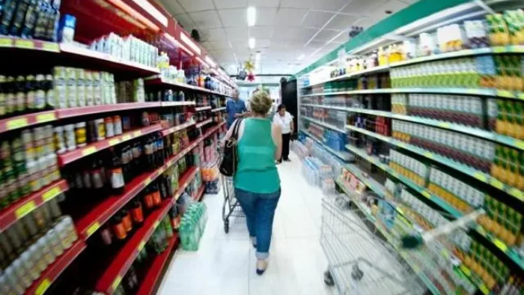 Intenção de Consumo em Rio Branco Cresce 0,8% e Supera Queda Nacional