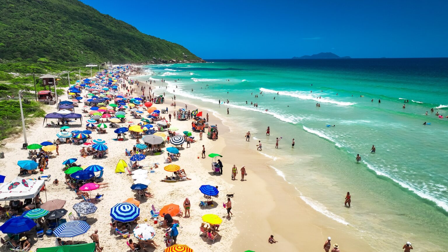 Carnaval 2024: Santa Catarina é Destino Imperdível para Turistas Estrangeiros
