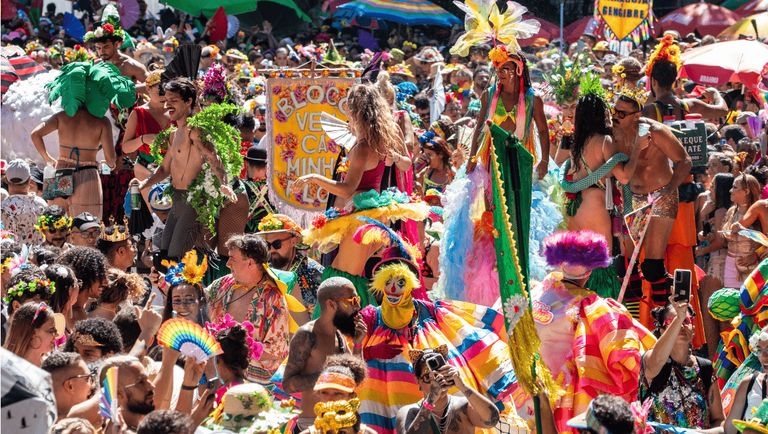 Carnaval 2026: Espera-se que 65 milhões de foliões tomem as ruas do Brasil