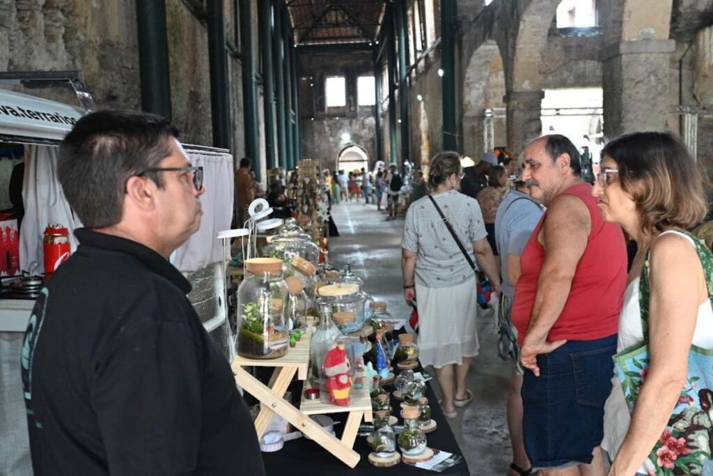 Feiras de Economia Criativa Celebram Aniversário de Santos com Diversão e Cultura