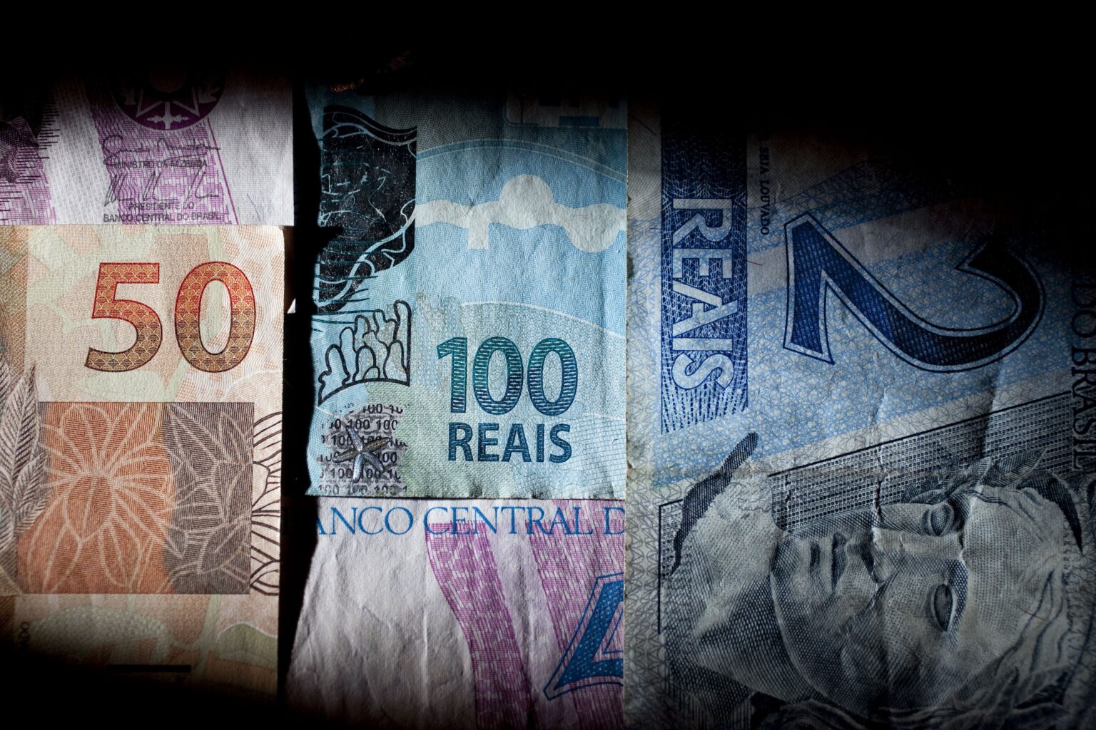 Salário Mínimo de R$ 1.621 Vigora Nesta Quinta-Feira; Entenda as Mudanças