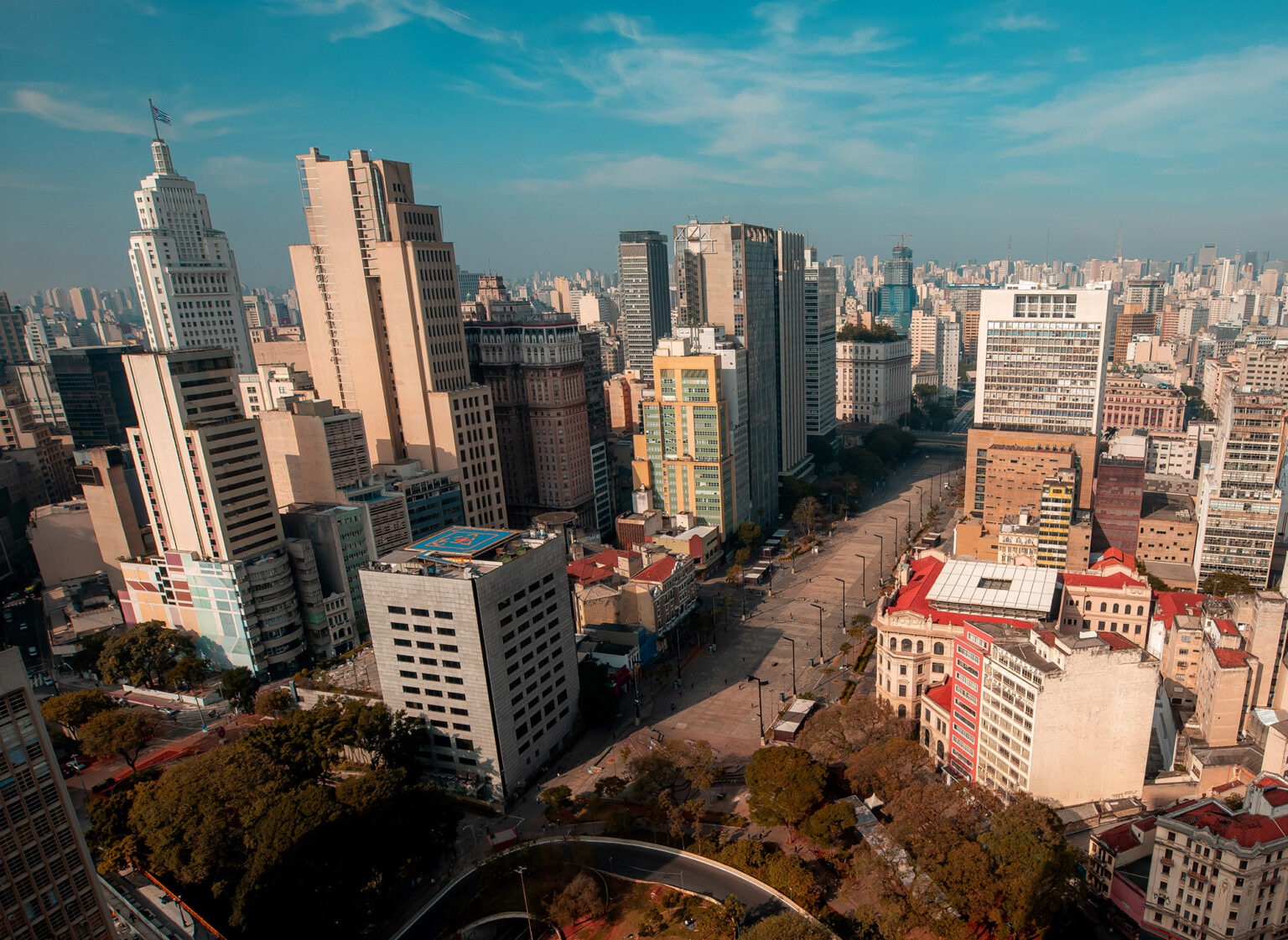 São Paulo Comemora 472 Anos com Riqueza Cultural e Musical São Paulo Comemora 472 Anos com Riqueza Cultural e Musical