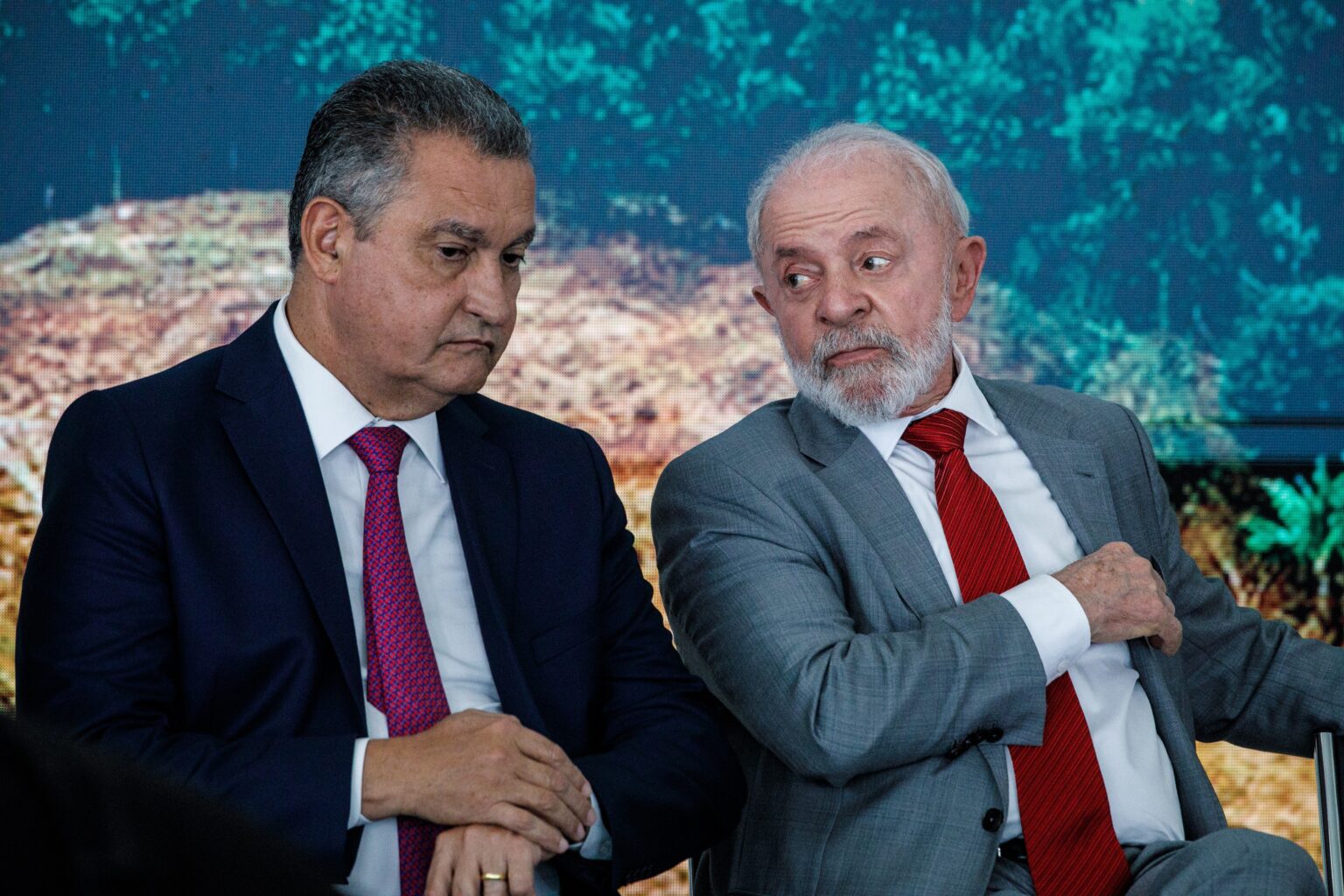 Transparência Internacional Alerta sobre Assédio do Governo Lula em Carta Oficial