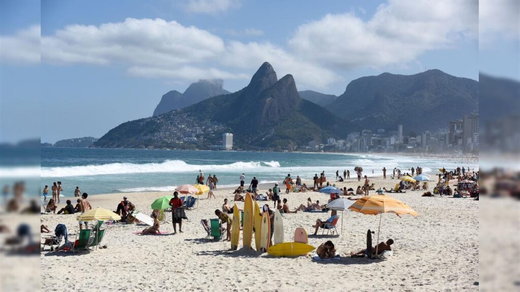 Verão de 2026 no Rio: Expectativa de R$ 12,8 bilhões em movimentação turística
