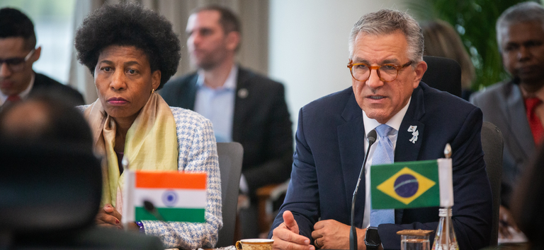 Cooperação Brasil-Índia: Parcerias Estratégicas em Saúde e Medicamentos