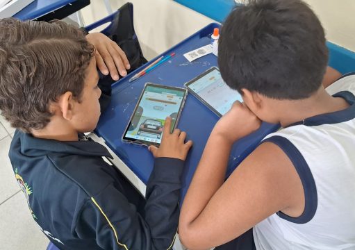 Educação Digital Obrigatória no Currículo Escolar: Transformações em 2026