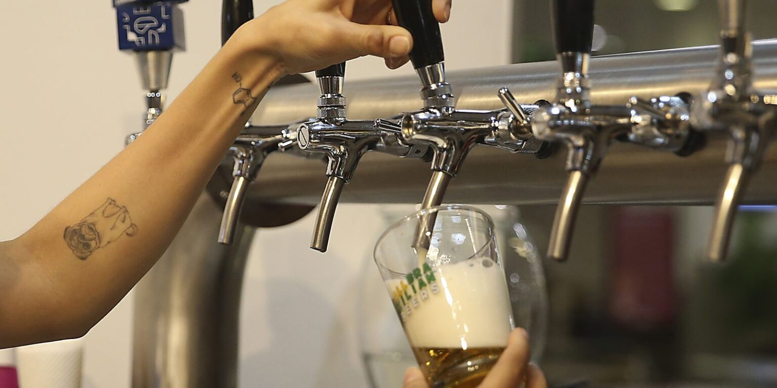 Efeitos do Álcool no Cérebro: Alerta de Psiquiatra sobre Riscos à Saúde Mental