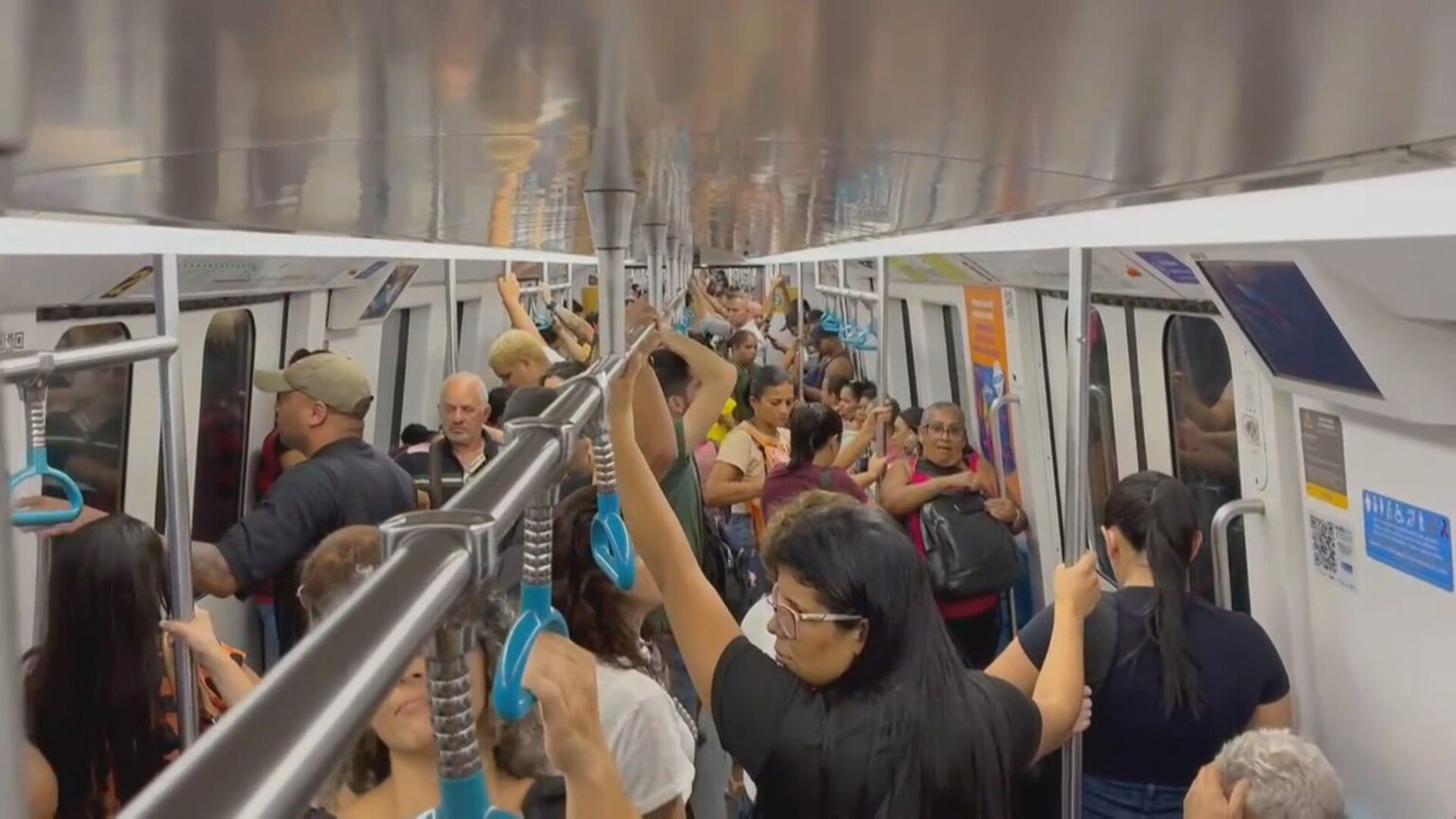 Reajuste do MetrôRio gera descontentamento entre os passageiros