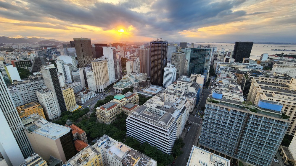 Crescimento Econômico do Rio de Janeiro Atinge 2,6% em 2025