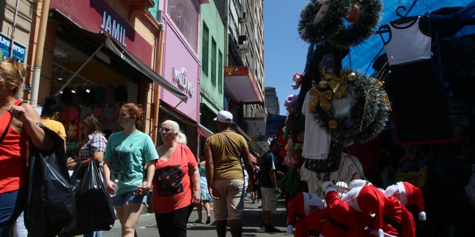 Desemprego no Brasil Cai para 5,4%, o Menor Nível da História