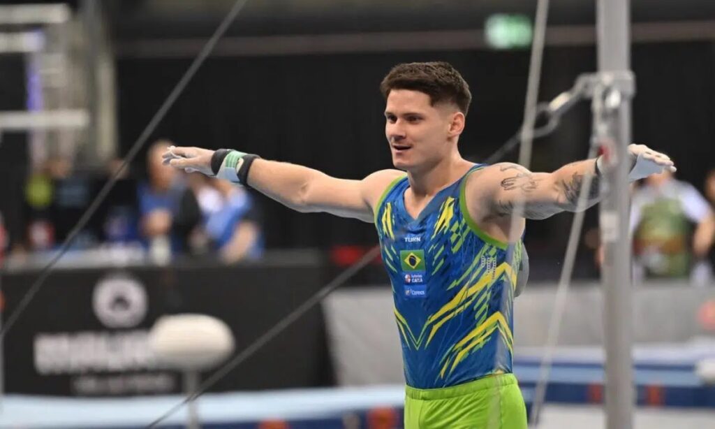 Diogo Soares Brilha no DTB Pokal com Medalha de Prata em Stuttgart
