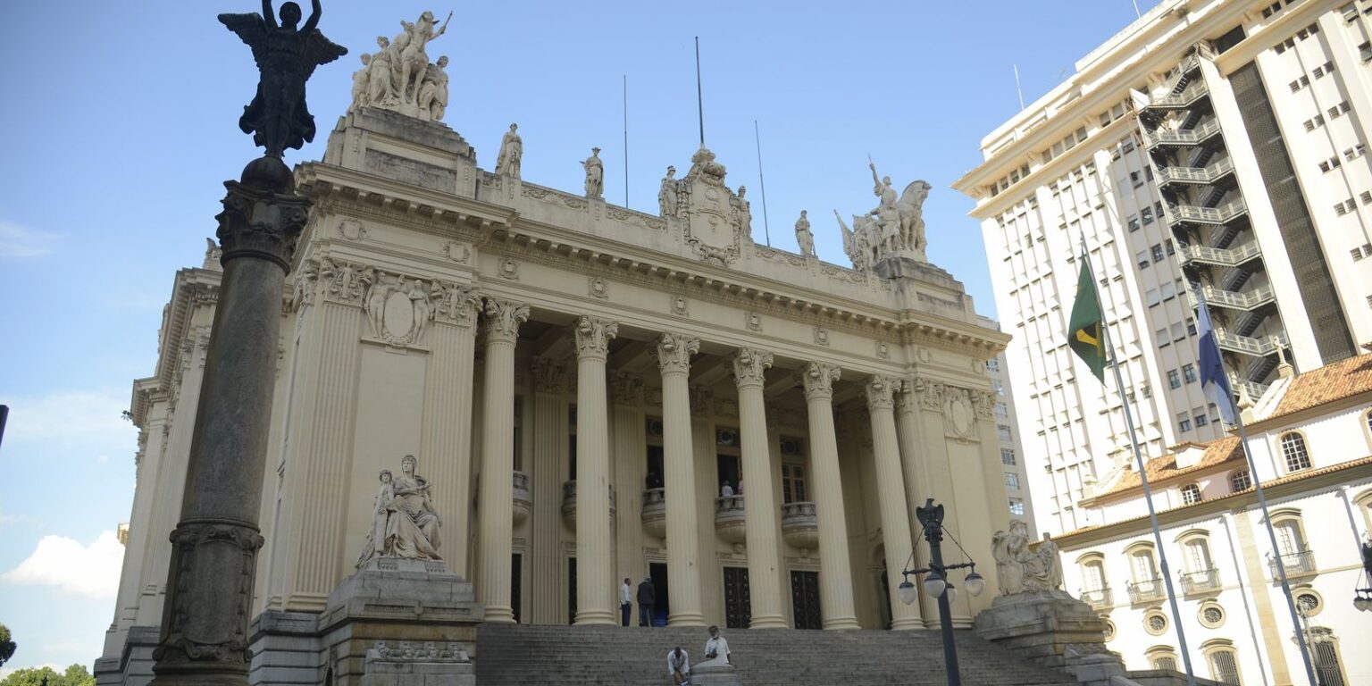 Eleições Indiretas para Governador e Vice no Rio de Janeiro: Entenda o Que Acontece Eleições Indiretas para Governador e Vice no Rio de Janeiro: Entenda o Que Acontece