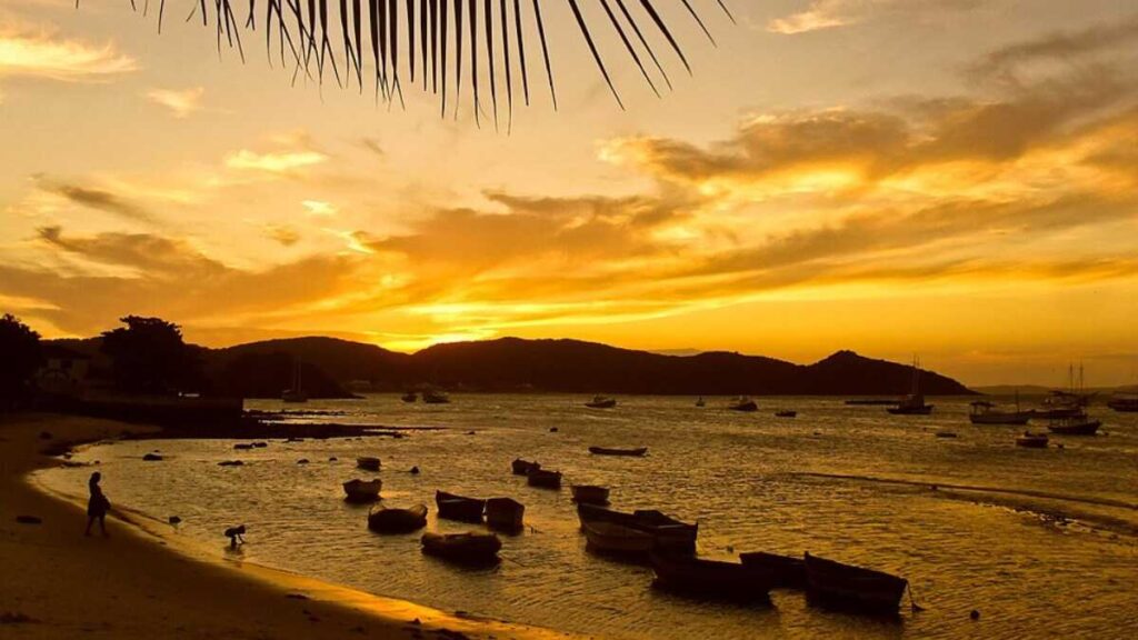 Explore Armação dos Búzios: De Vila de Pescadores a Destino Turístico Internacional Explore Armação dos Búzios: De Vila de Pescadores a Destino Turístico Internacional