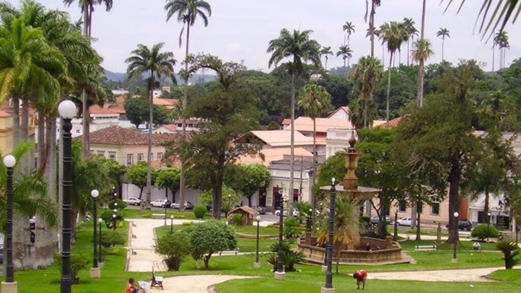Descubra Vassouras: A Cidade dos Barões e Seu Patrimônio Cultural