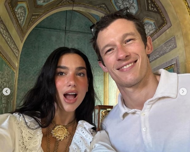Dua Lipa pode se casar em Palermo? Informações indicam que cantora já está se preparando para o gran