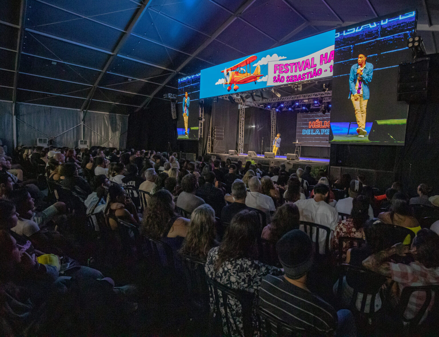 Festival HAHAHA São Sebastião: Sucesso com 10 mil pessoas e 8 toneladas de alimentos arrecadados