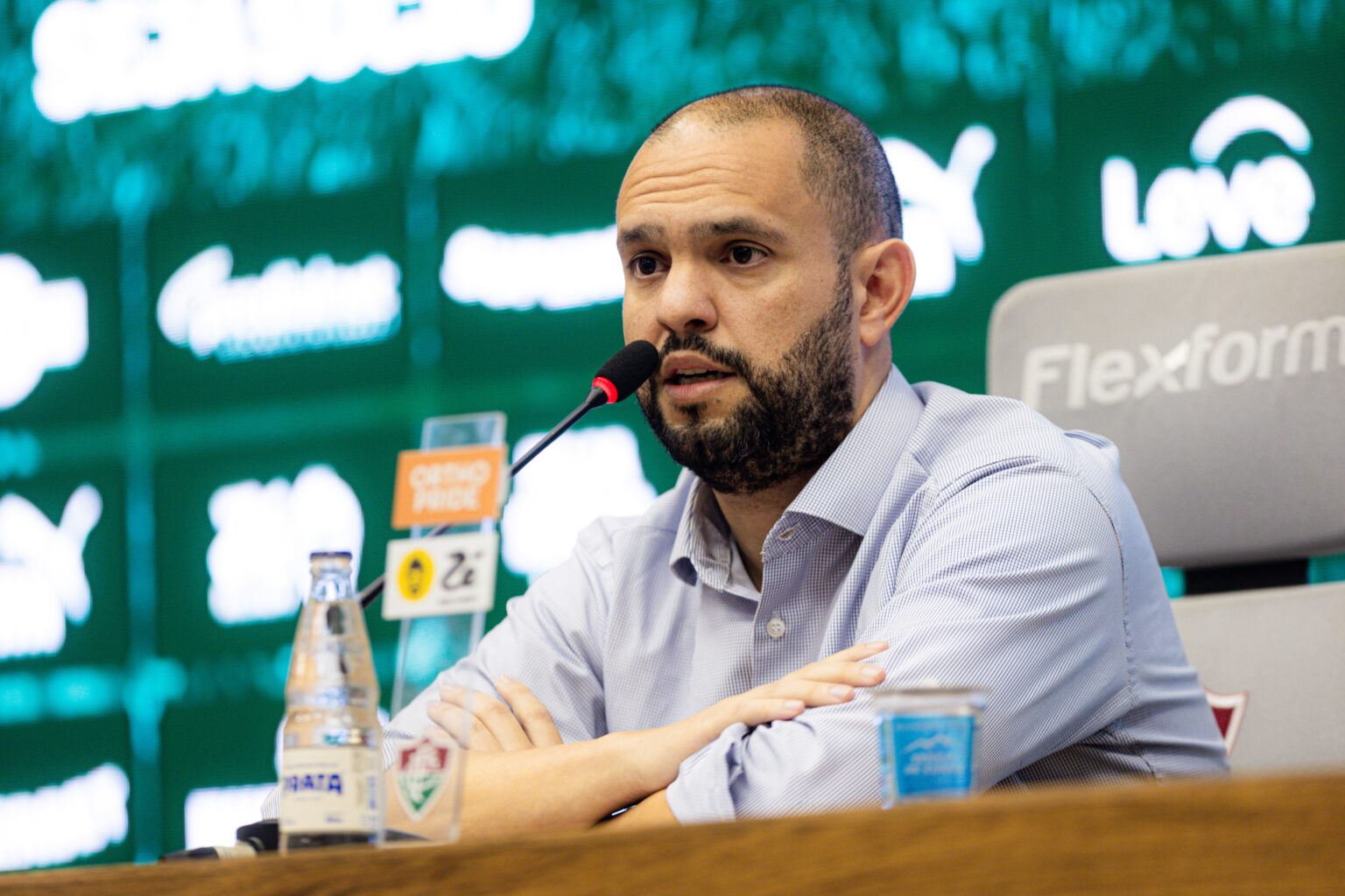 Mudança de Data do Fla-Flu: Mattheus Montenegro Minimiza Impactos e Defende Relação com Rival