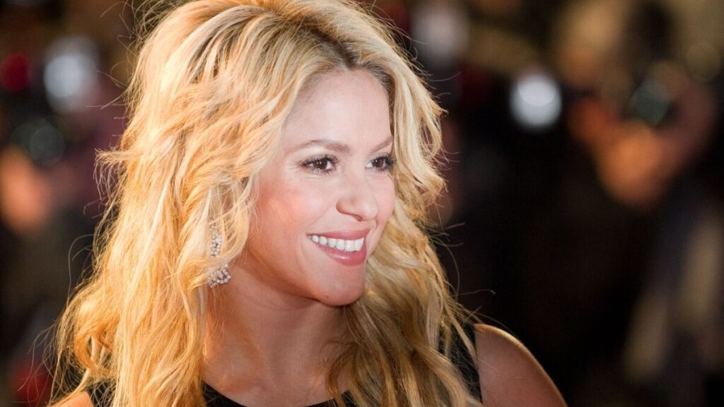 Shakira Encanta o Rio: Relembre 5 Shows Inesquecíveis da Cantora no Brasil Shakira Encanta o Rio: Relembre 5 Shows Inesquecíveis da Cantora no Brasil