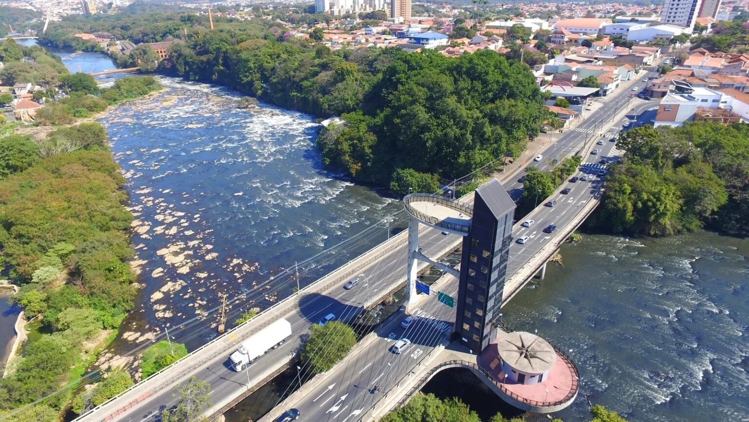 Turismo em Piracicaba Enfrenta Crise: Falta de Manutenção e Concessão Sem Interessados