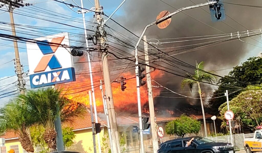 Incêndio Devasta Emeief Prada em Limeira: O Que Sabemos Até Agora