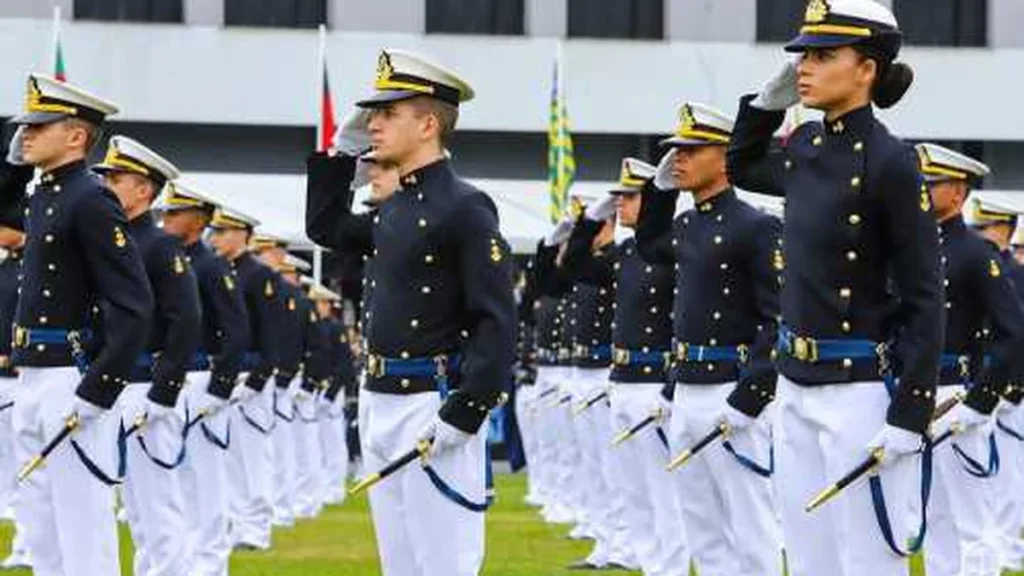 Marinha promove primeira Feira de Profissões no Rio com 20 opções de carreira