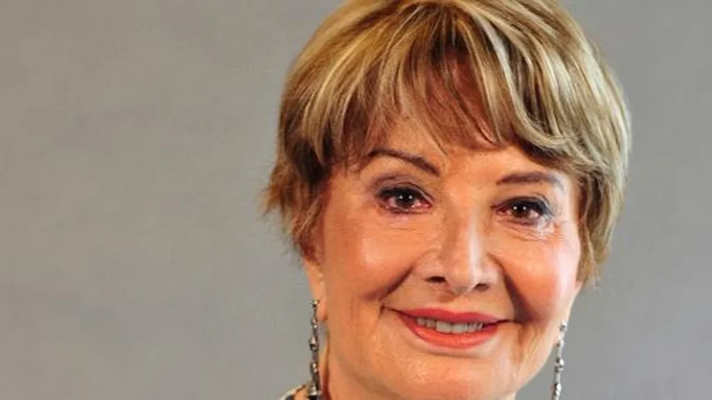 Glória Menezes: A trajetória da atriz que marcou a teledramaturgia brasileira
