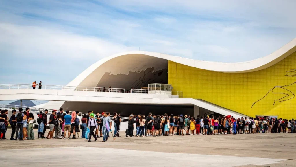 Niterói Expo Geek transforma Caminho Niemeyer no epicentro da cultura pop no Rio