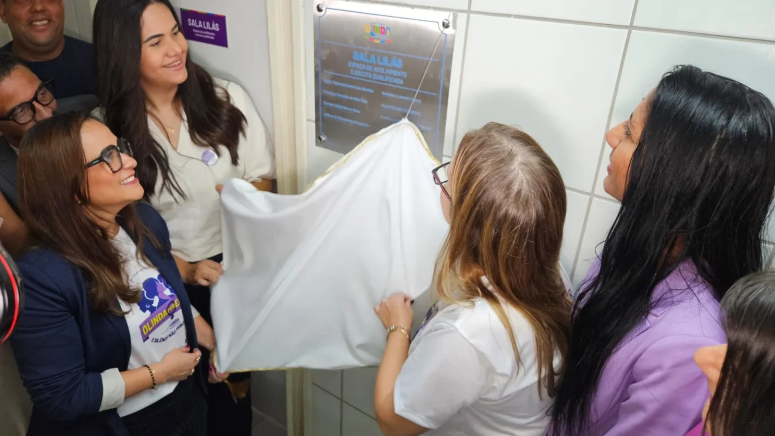 Olinda inaugura primeira Sala Lilás em policlínica para apoio a mulheres vítimas de violência